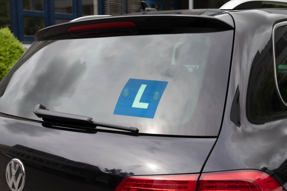 L-Schild magnetisch